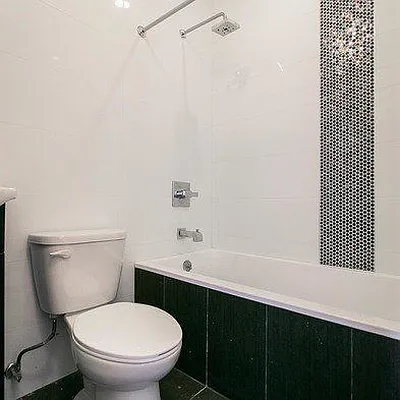 Rented by Nooklyn NYC LLC | media 44