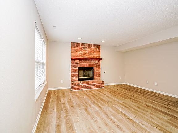 5th image of 9005 Lighthorse Dr