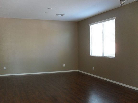 4th image of 9171 W Meadow Dr