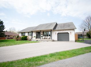 3 Belfast Cir, Tillsonburg, ON N4G 5G3