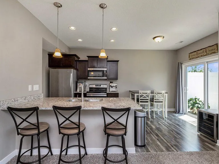 223 Pin Oak Ct — Photo 1
