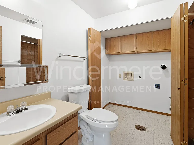 802 S Calvin Rd — Photo 16