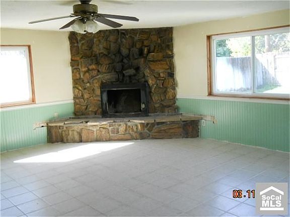 3rd image of 41124 McDowell St