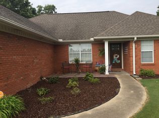 1293 Lakehall Rd, Lake Village, AR 71653