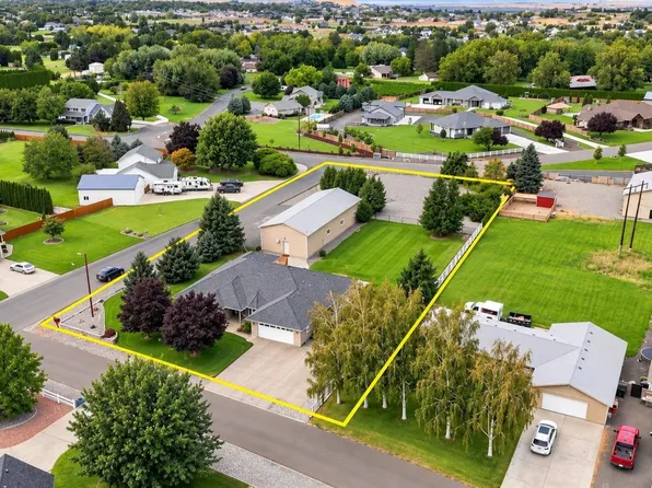 3100 Mount Stuart Ct, West Richland, WA 99353