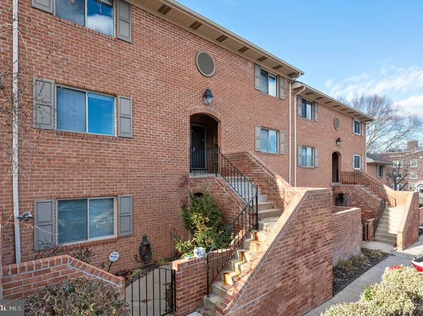 50 Woodside Rd APT 7, Ardmore, PA 19003