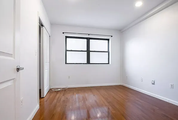 Rented by Five Stone NYC LLC | media 15