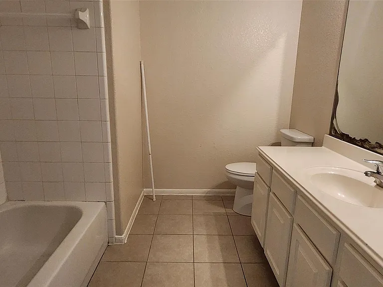 9710 Fieldbloom Ln — Photo 20