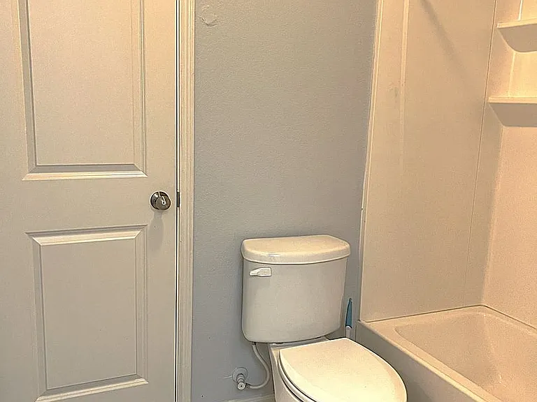 15631 Marble Bluff Ln — Photo 13