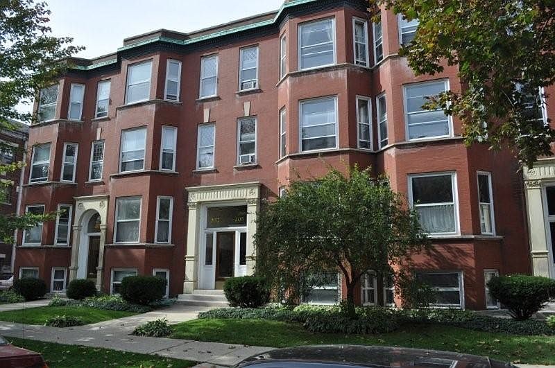 1st image of 203 N Grove Ave