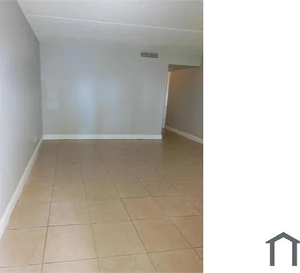 103 Meadows Cir #103 — Photo 7