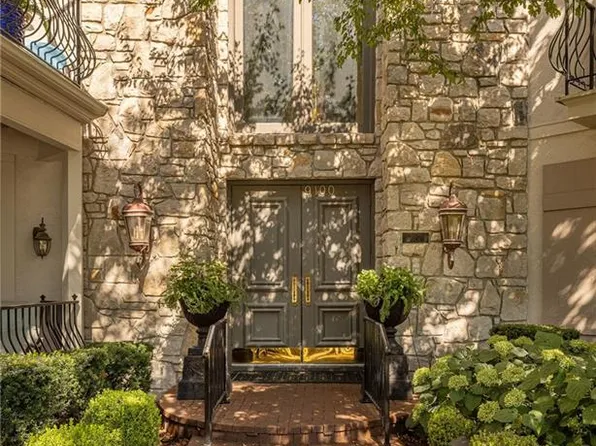 9100 Lamar Ave APT 207, Overland Park, KS 66207