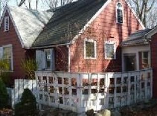 842 Centerville Rd, Warwick, RI 02886