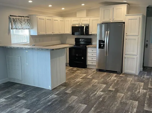 30 Spring Dr #30, Pt Orange, FL 32129