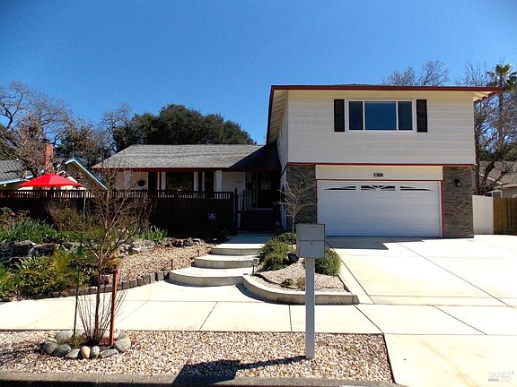 2nd image of 1564 Cunningham Way
