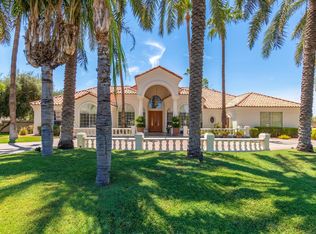 1519 W Caribbean Ln, Phoenix, AZ 85023