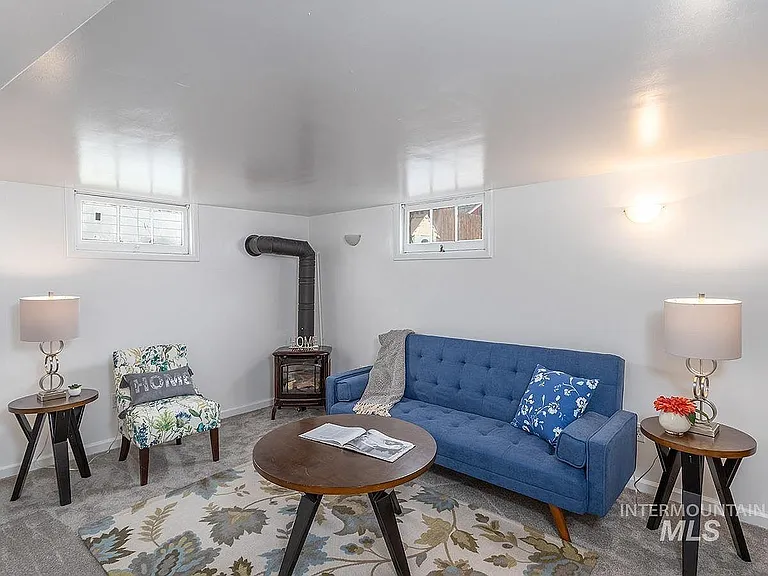 5102 W Grover St — Photo 12