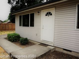 411 Denver St SE APT B, Albany, OR 97321