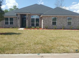 1684 Kilchurn Rd, Jacksonville, FL 32221