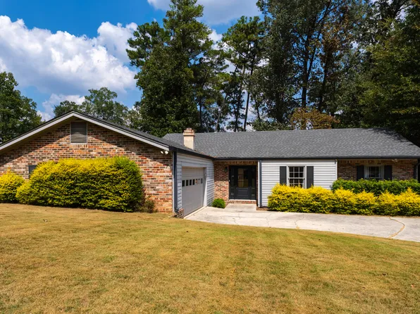 3443 Heather Ln, Birmingham, AL 35216