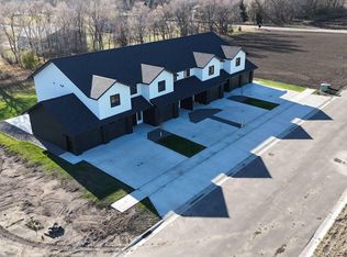 318 Ruthie Ave, Milbank, SD 57252