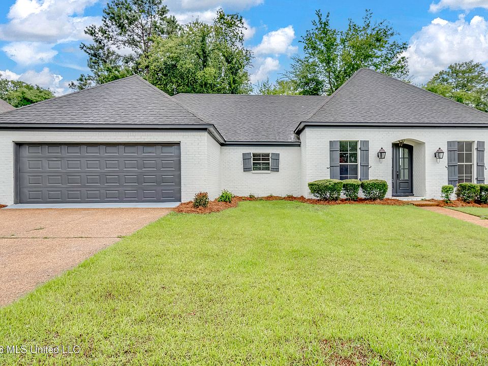 1st image of 172 Hartfield Dr