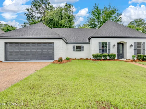 172 Hartfield Dr, Madison, MS 39110