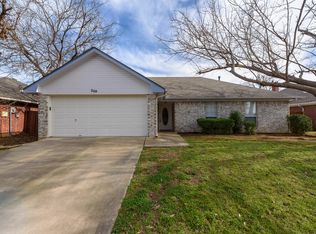 289 Casie Ct, Denton, TX 76207