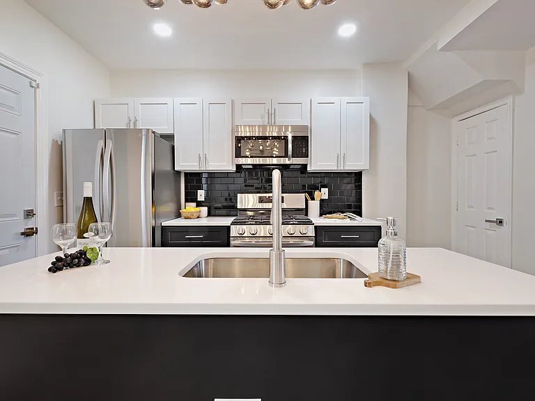 3732 Beehler Ave — Photo 4