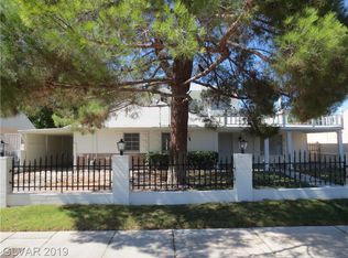 1067 Griffith Ave, Las Vegas, NV 89104