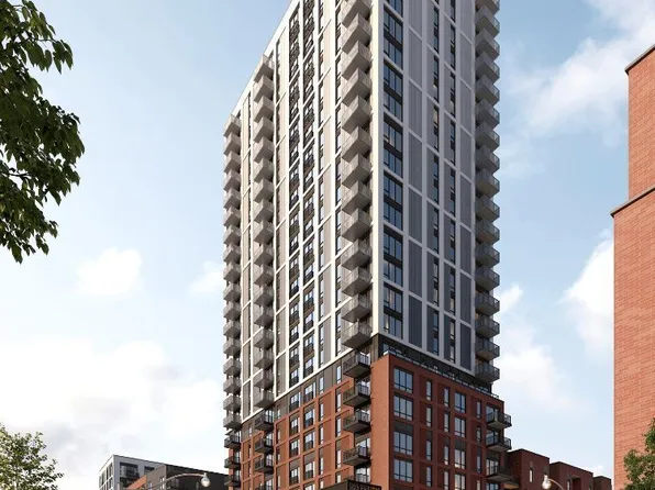 10 Oak St #2407, Toronto, ON M5A 0Z1