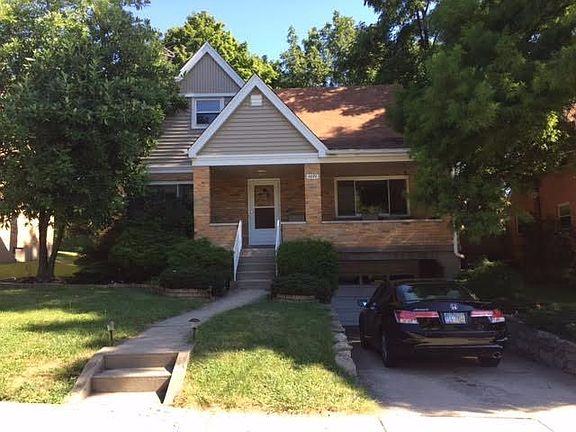 3rd image of 4770 Clevesdale Dr