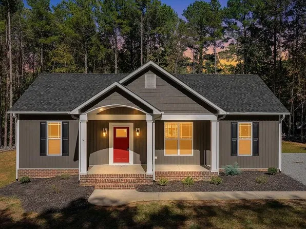 319 Merifield Dr, Clarksville, VA 23927