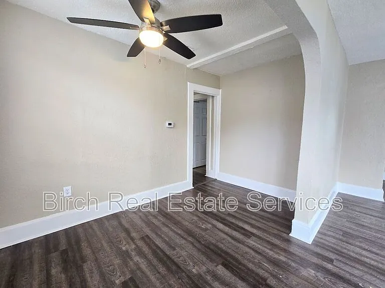 4701 13th Ave S — Photo 4