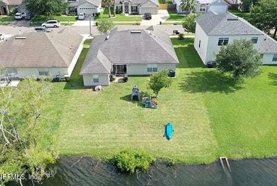 9164 Prosperity Lake Dr
