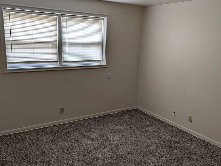 7307 Parker St #1 — Photo 3