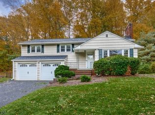15 Brookfield Way, Morristown, NJ 07960