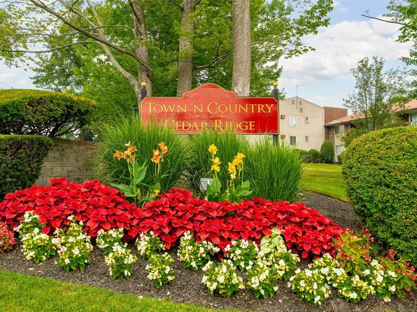 186 Country Club Lane, Pomona, NY 10970