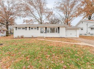 1503 E 8th St, Washington, MO 63090