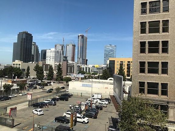 5th image of 1025 S Broadway