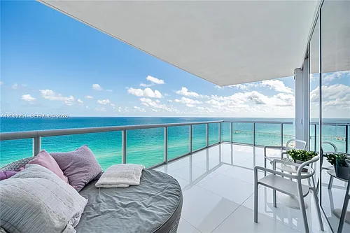 17121 Collins Ave Photo 1 17121 Collins Ave Photo 1