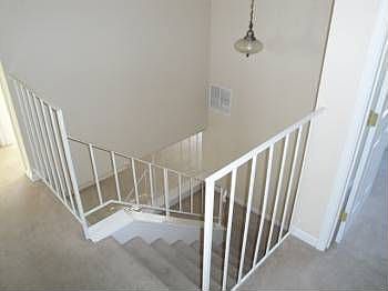 1st image of 507 Scottsville Ct