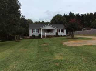 7827 Fisher Rd, Mount Pleasant, NC 28124