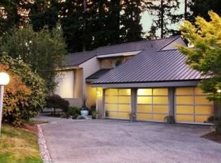 17401 102nd Ave NE, Bothell, WA 98011