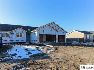 225 S Harrison St, Hallam, NE 68368
