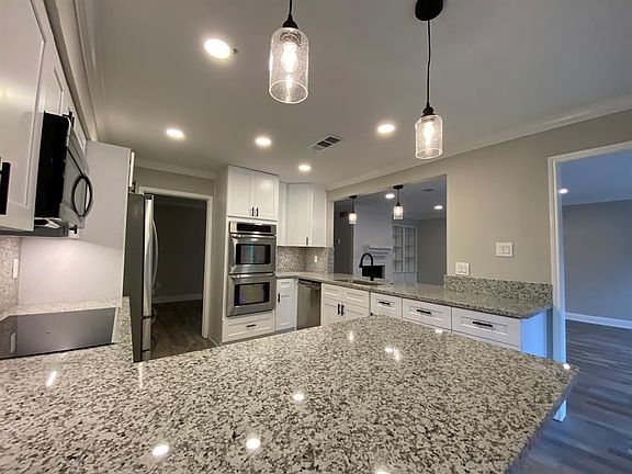 4th image of 14289 Lost Meadow Ln