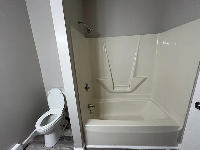 40 E Liberty St #1 — Photo 24