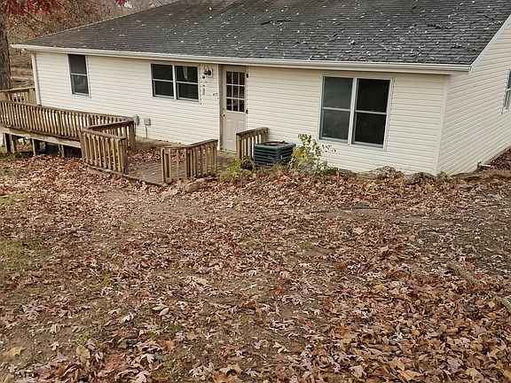 2nd image of 10746 New London Gravel Rd