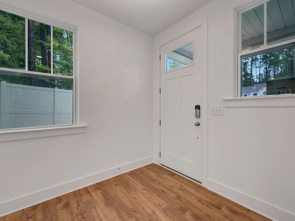 2nd image of 112 Silver Pine Dr #57