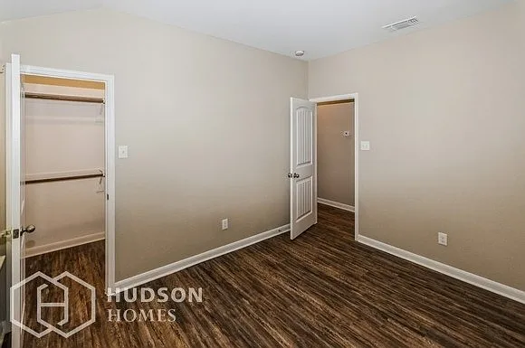 9200 Hawthorne Dr — Photo 7